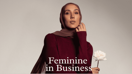 sina port feminine in business 683953b92da37
